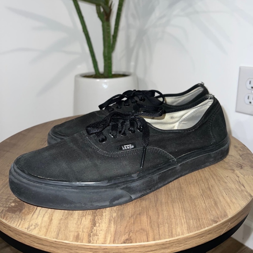 Black Vans 11